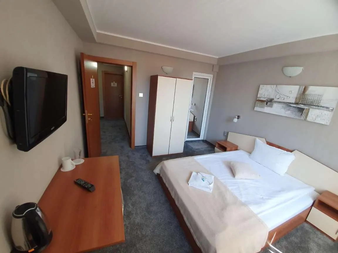 **  Family Hotel Kedara Burgas Bulgaria