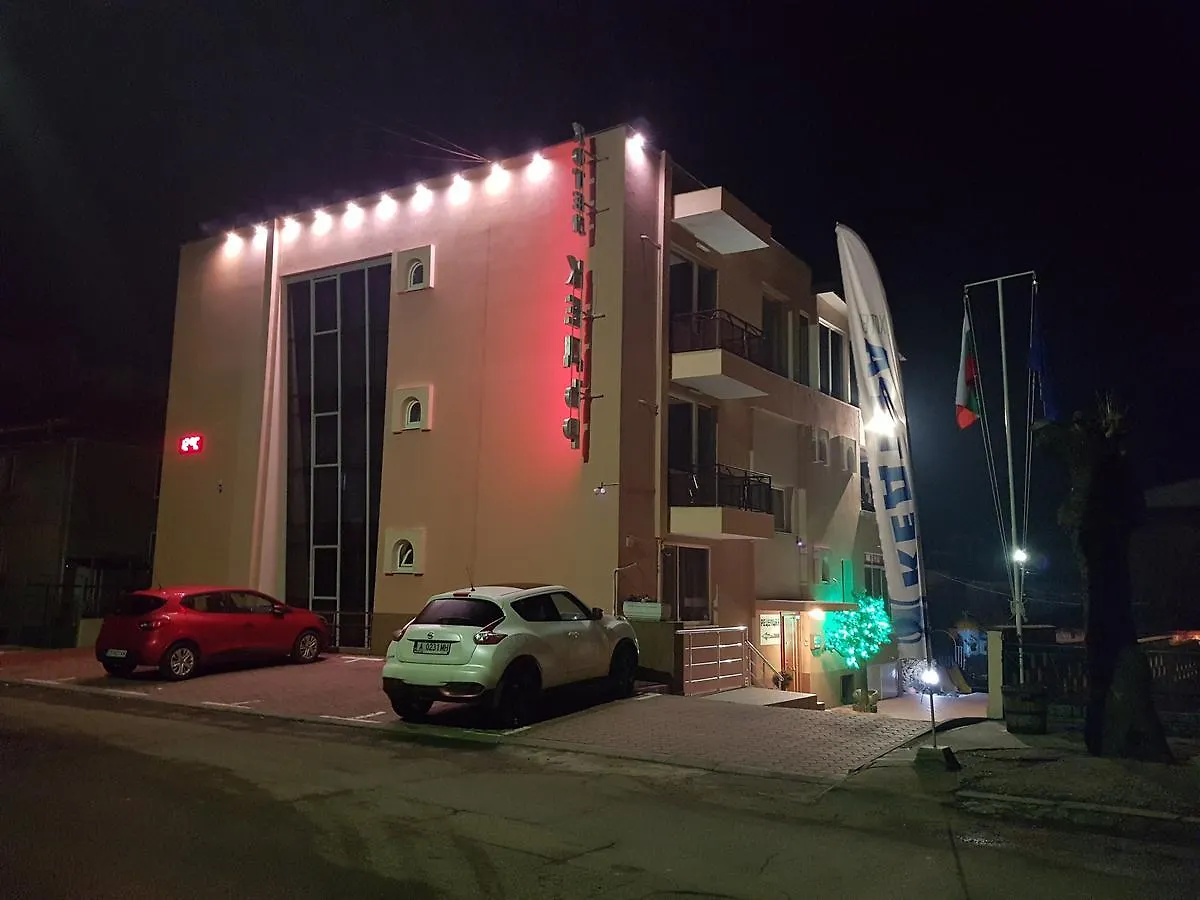 Family Hotel Kedara Burgas